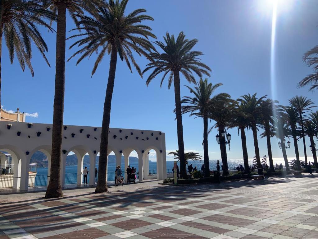 Atico & Terraza By Maison Jaken Nerja Ngoại thất bức ảnh
